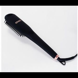AMIKA Polished Perfection Hair Styling Brush